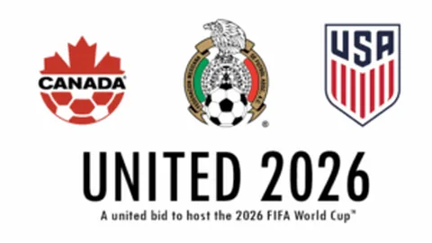 [新春问候：大巴黎飘洒中式韵味]